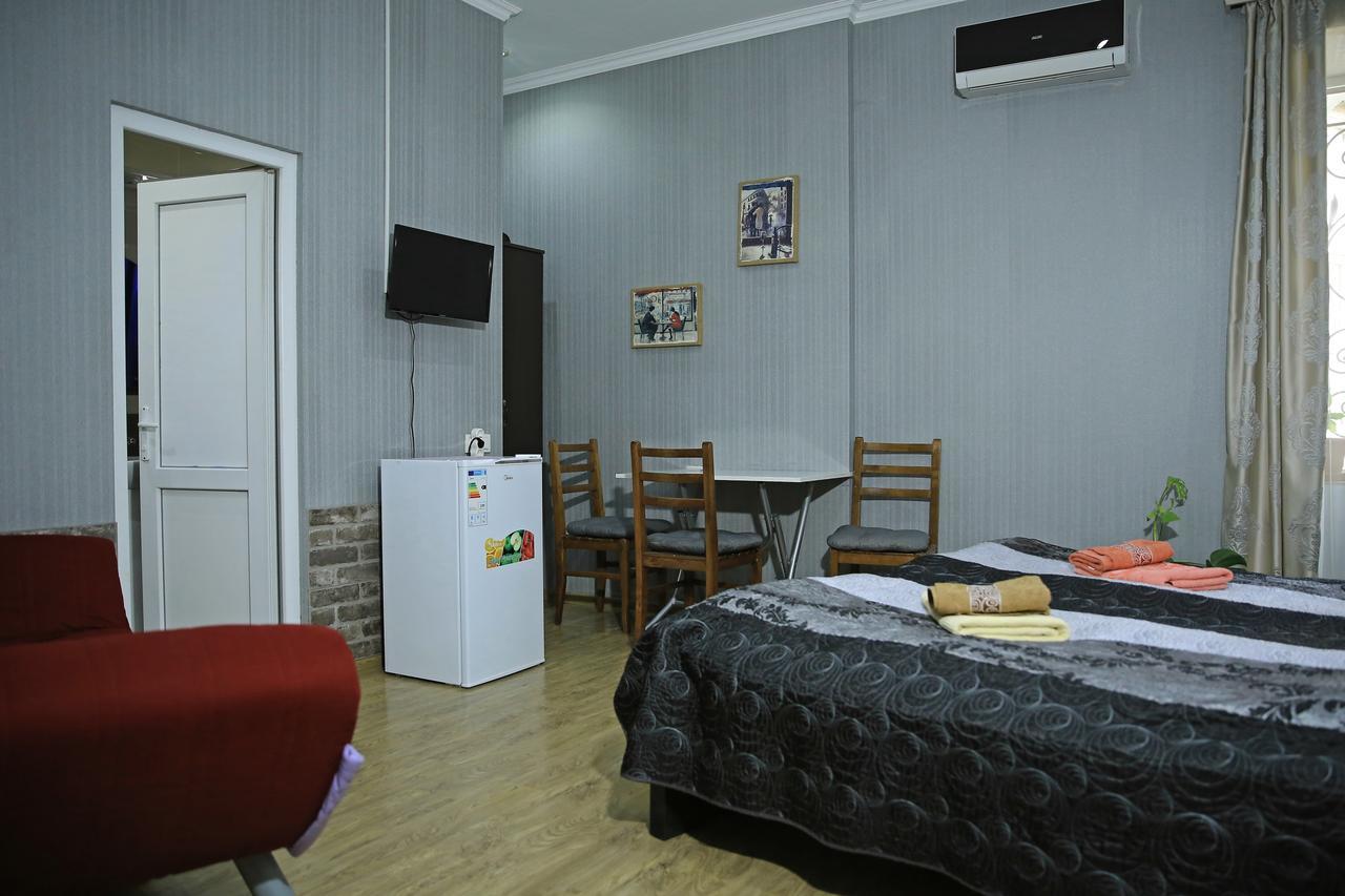 Guest House Beautiful Tbilisi On Khidistavi Street Kültér fotó